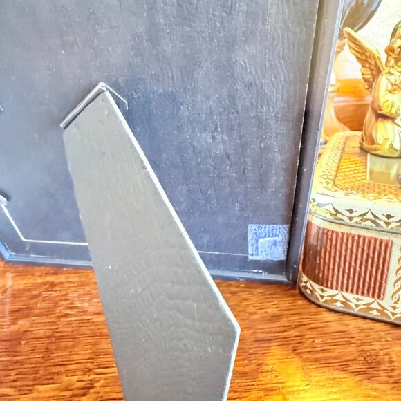 3 Vintage Frames with Easter Pictures - Picture 14 of 14